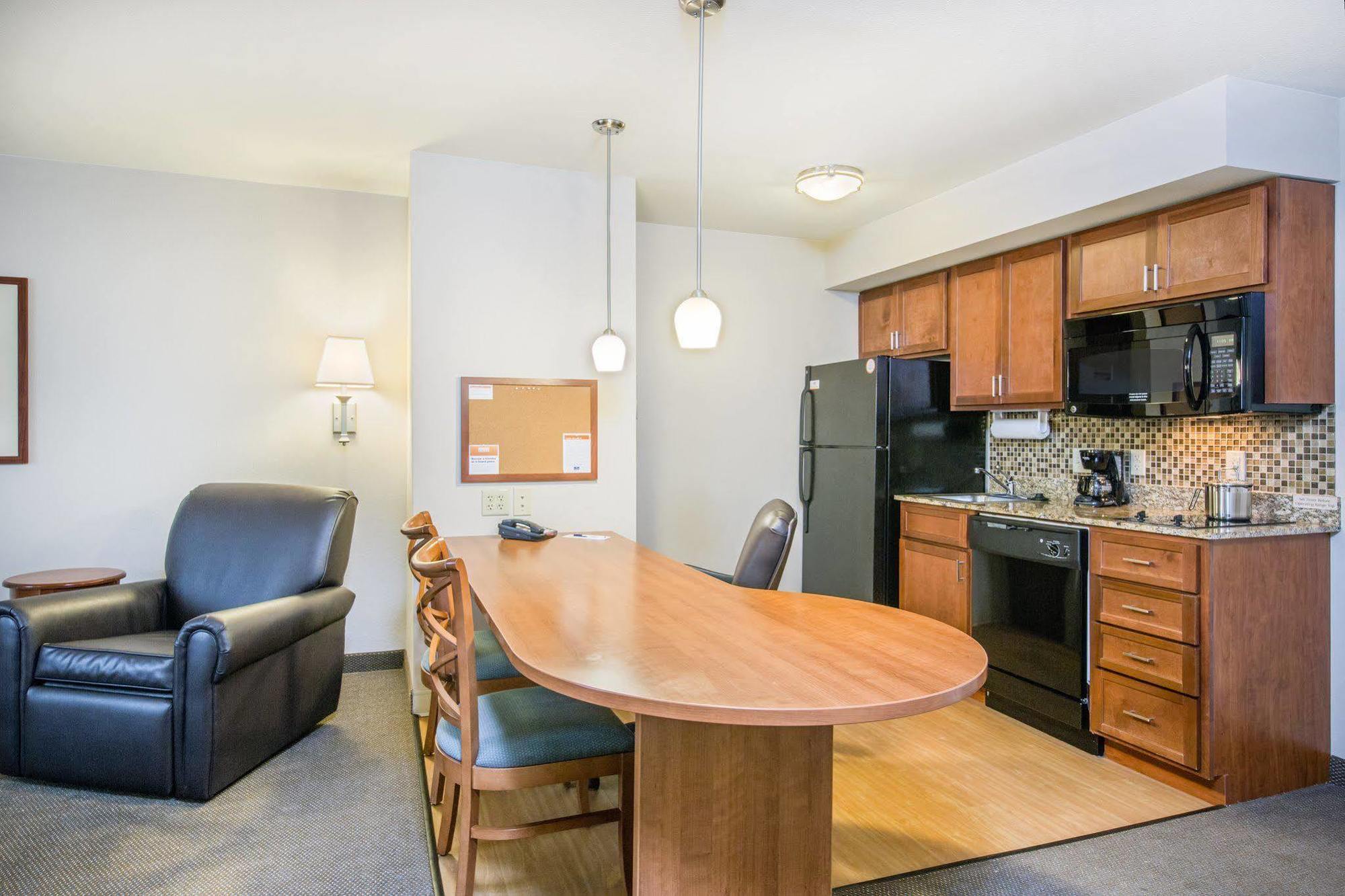 Candlewood Suites Pittsburgh-Cranberry By Ihg Кранбери Тауншип Екстериор снимка